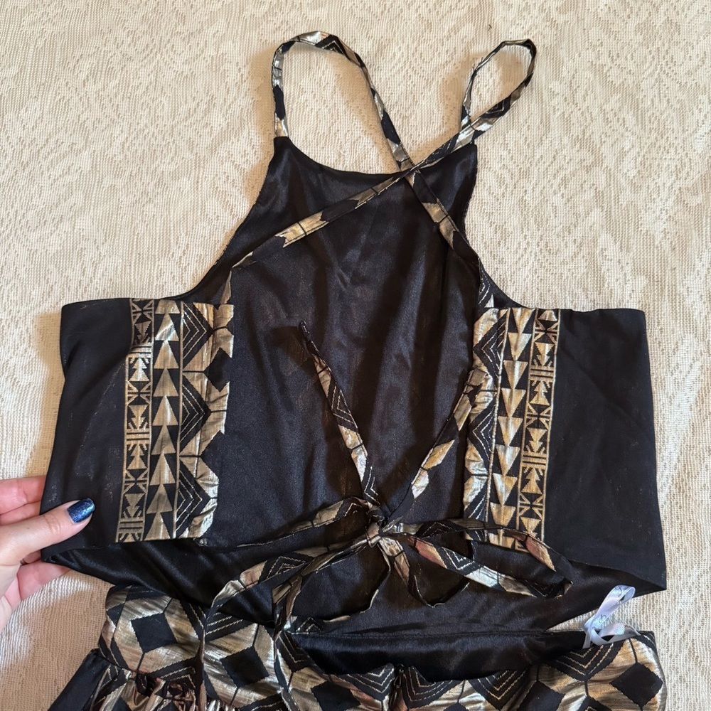 Lace the label geometric metallic print lace up back tiered maxi dress anthro - Picture 11 of 14